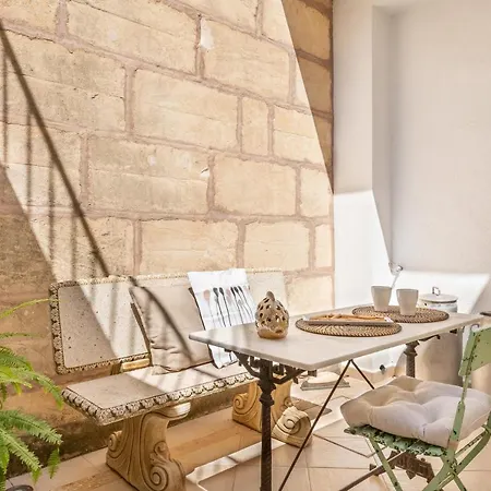 Ca Na Francesca בית נופש *