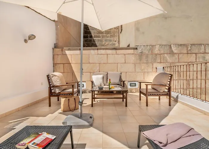 Ca Na Francesca 펜션 *